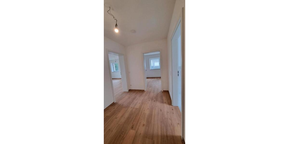 Erdgeschoßwohnung Mühldorf am Inn - 2 Zimmer, 72 m&sup2;, 960&euro; | Angebot:25128378