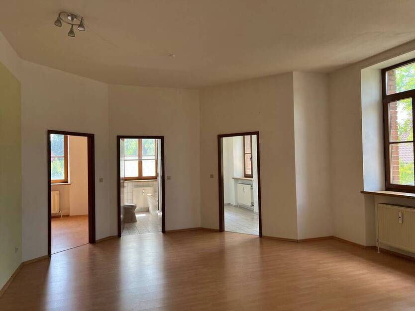 Zwei-Zimmer-Wohnung ohne Balkon in Schopfloch