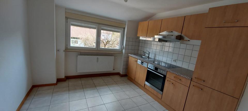 Dachgeschoßwohnung Wehr - 3 Zimmer, 64 m&sup2;, 890&euro; | Angebot:24657951