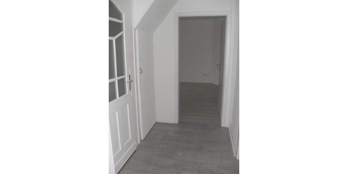 Etagenwohnung Lüdenscheid Grünewald - 3 Zimmer, 90 m&sup2;, 570&euro; | Angebot:26487381