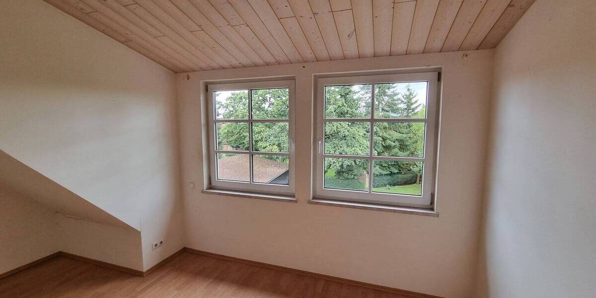 DG Wohnung mit 2 Balkone im Hofbauernhaus (8 & 9) 3 zimmer