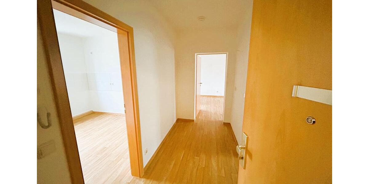 Eine tolle 2-Raum-Komfortwohnung im Hochparterre, alles neu. 2 zimmer