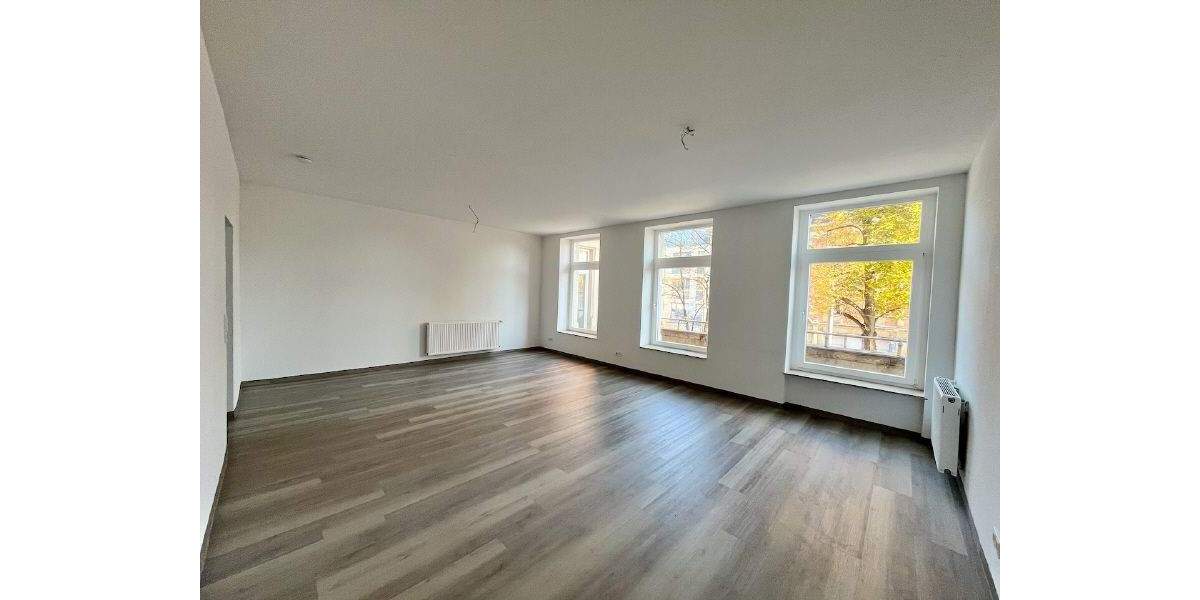 Originell wohnen mit Sonnenbalkon ... Nähe S-Bahnhof! 3 zimmer