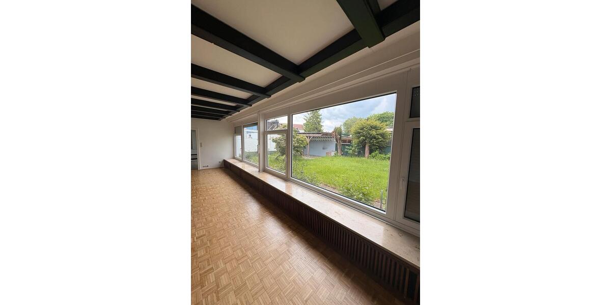 Erdgeschoßwohnung Hessisch Oldendorf - 5 Zimmer, 125 m&sup2;, 1.140&euro; | Angebot:26635555