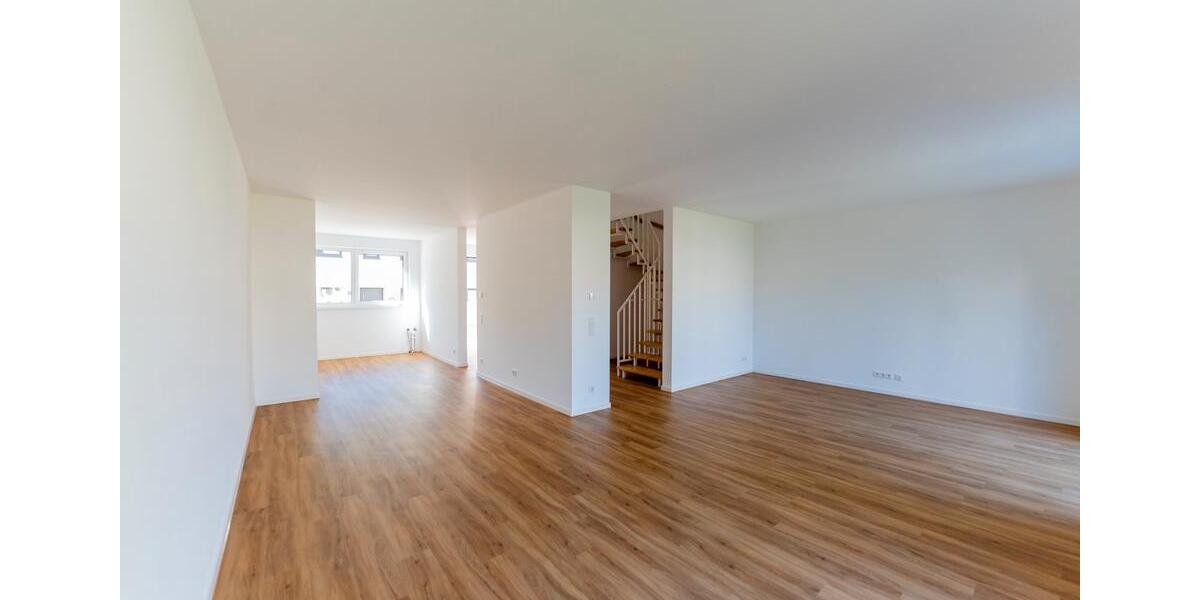Maisonettenwohnung Mönchengladbach - 4 Zimmer, 101 m&sup2;, 1.550&euro; | Angebot:26422000