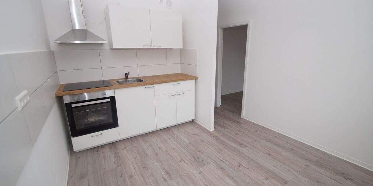 Etagenwohnung Magdeburg Altstadt - 4 Zimmer, 83 m&sup2;, 623&euro; | Angebot:25799030