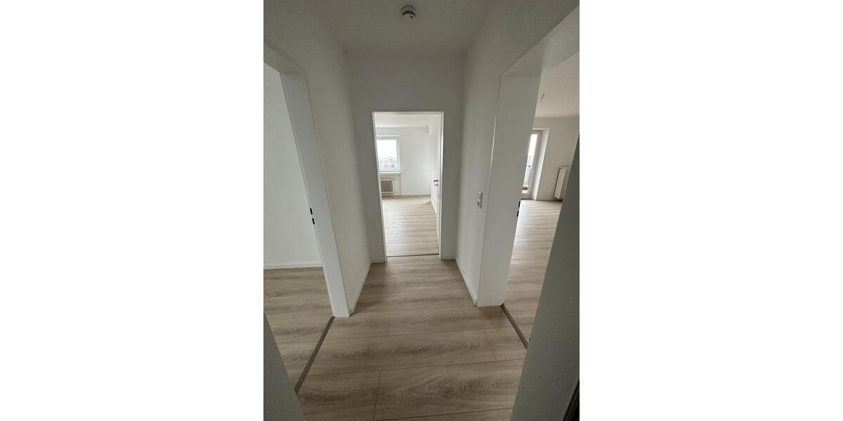 Etagenwohnung Lemgo - 3 Zimmer, 79 m&sup2;, 630&euro; | Angebot:26231138