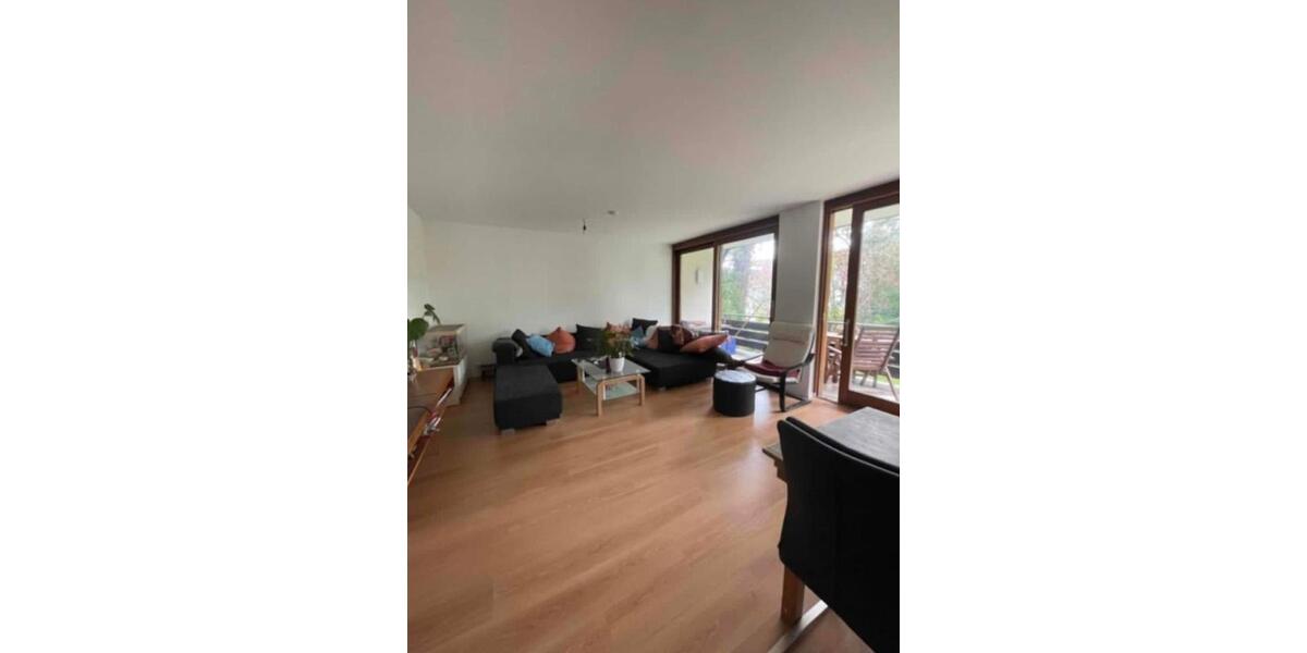 Helles, möbliertes WG-Zimmer mit Balkon | Untermiete ab Februar 1 zimmer