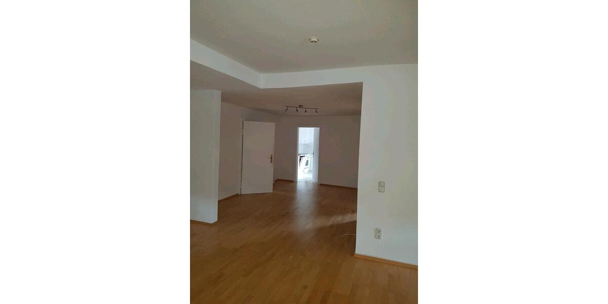 3 Zimmer Wohnung OG 3 zimmer