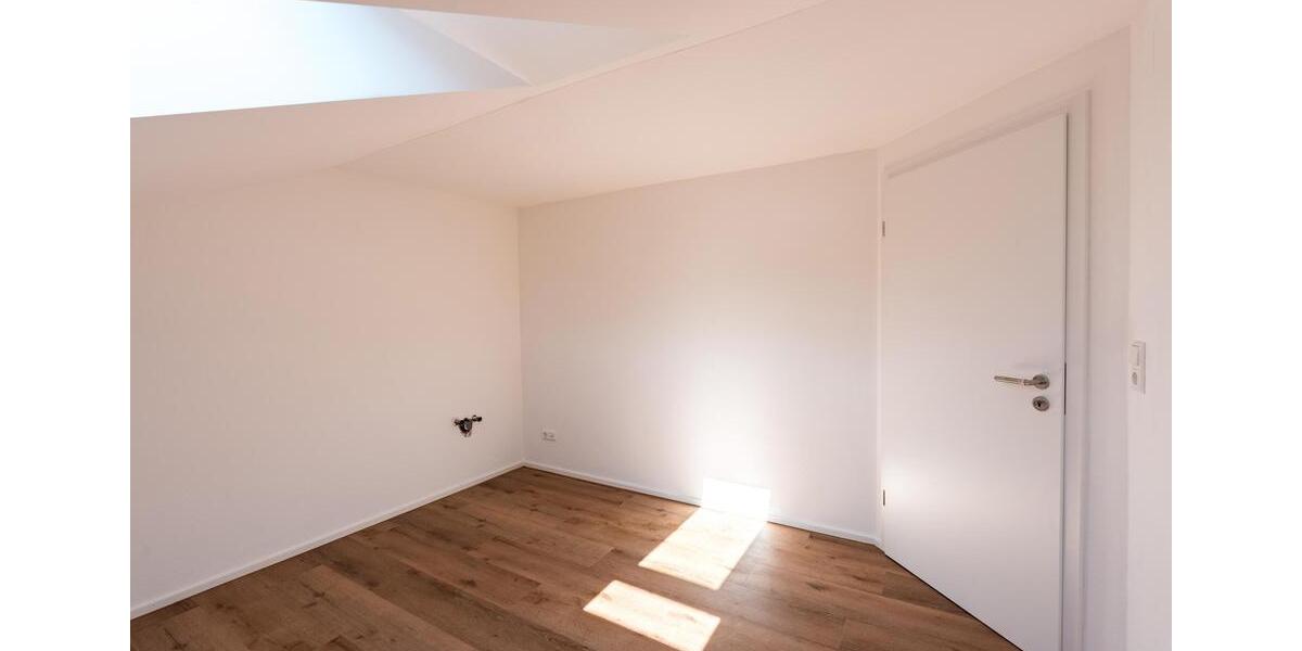 Dachgeschoßwohnung Nesselwang - 3 Zimmer, 96 m&sup2;, 1.010&euro; | Angebot:25614554