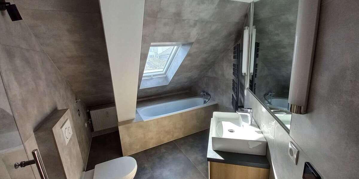 Etagenwohnung Mannheim Innenstadt - 4 Zimmer, 101 m&sup2;, 1.700&euro; | Angebot:26388164