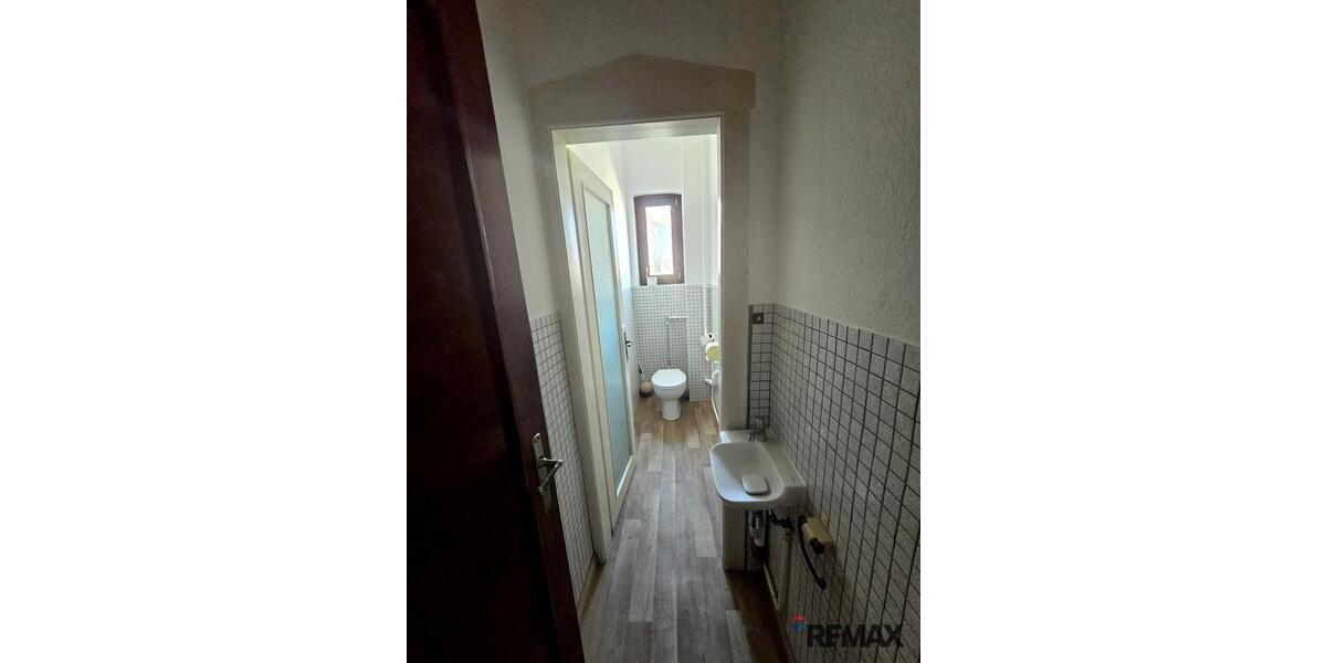 Etagenwohnung Bad Rodach - 6 Zimmer, 150 m&sup2;, 900&euro; | Angebot:26094590