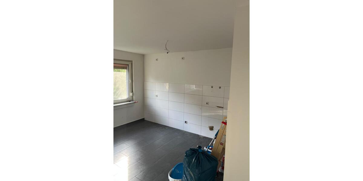 Etagenwohnung Duisburg Laar - 4 Zimmer, 95 m&sup2;, 800&euro; | Angebot:27600516
