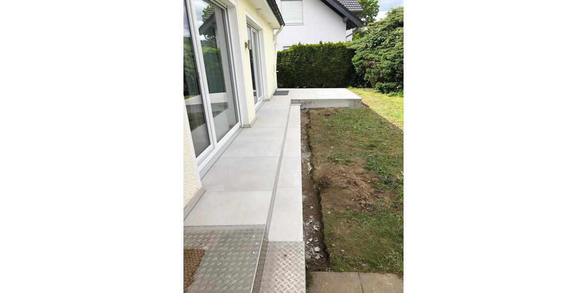 Terrassenwohnung Königswinter - 2 Zimmer, 110 m&sup2;, 1.100&euro; | Angebot:26032945