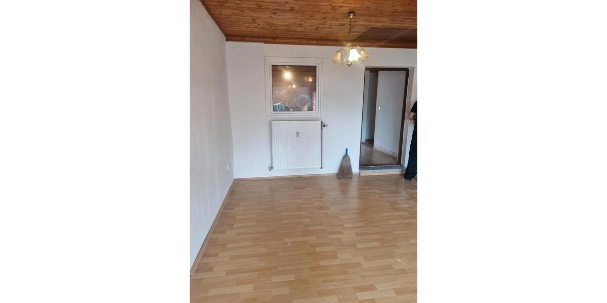 Dachgeschoßwohnung Schleswig - 4 Zimmer, 86 m&sup2;, 900&euro; | Angebot:26527469
