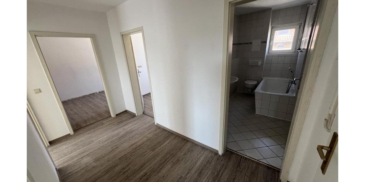 Wintergarten und Balkon! Schöne 3-Raum Wohnung in Gera Debschwitz - Etagenwohnung Gera Debschwitz | Angebot:26744942