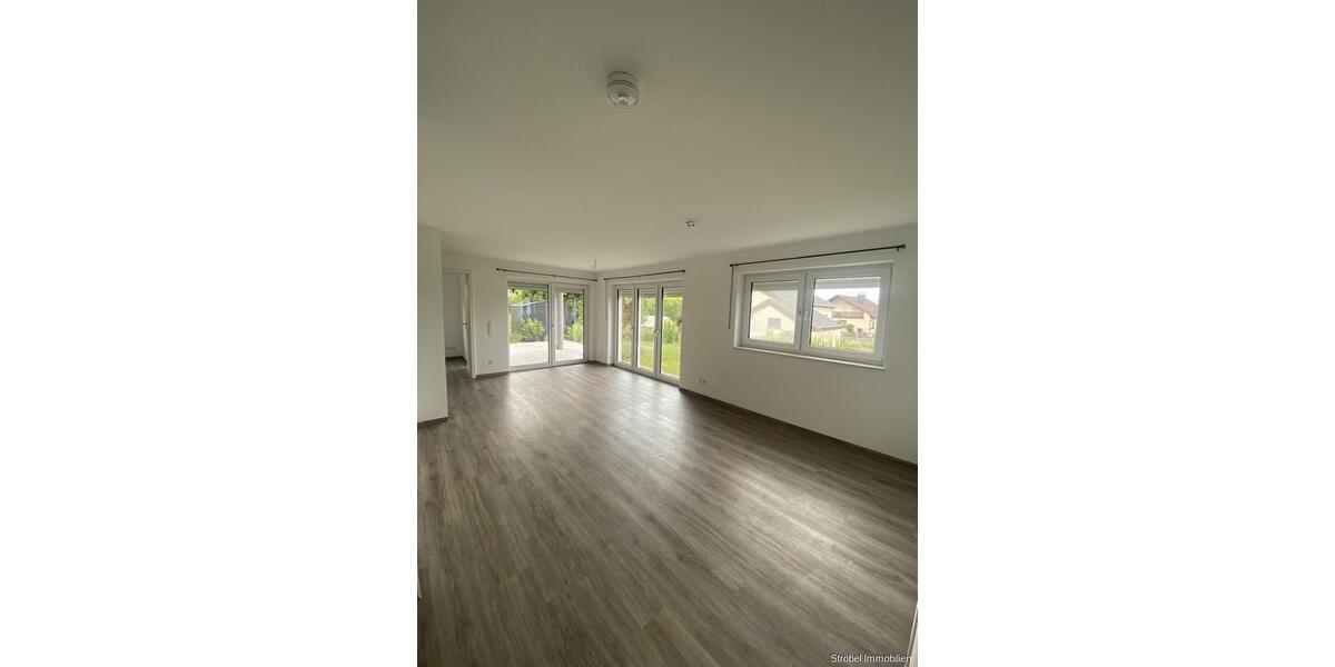 Erdgeschoßwohnung Uffenheim - 3 Zimmer, 86 m&sup2;, 800&euro; | Angebot:26563868