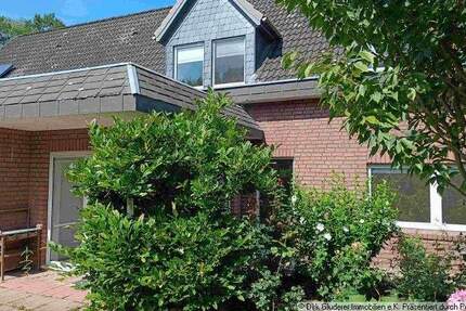 Haus Quickborn - 8 Zimmer, 210 m&sup2;, 2.490&euro; | Angebot:25834630