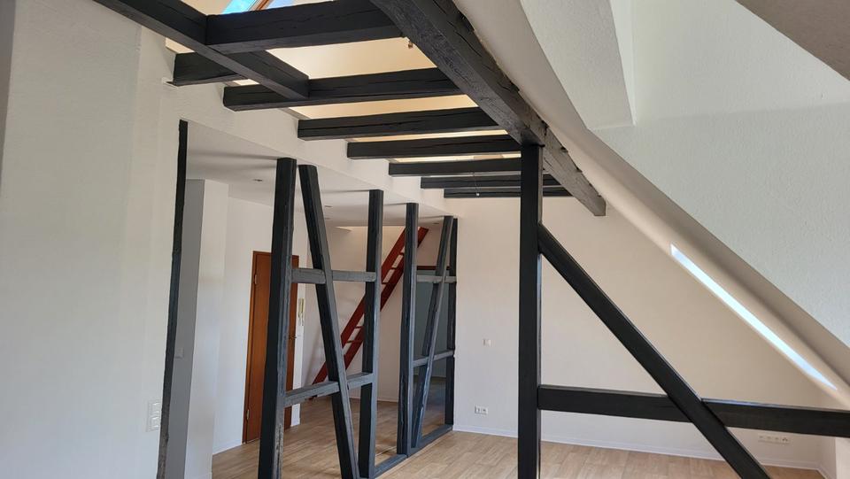 Dachgeschoßwohnung Zeitz - 3 Zimmer, 82 m&sup2;, 440&euro; | Angebot:25974887