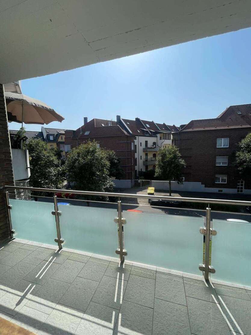 Wohnung zum Mieten in Krefeld 510 € 64 m² 2 zimmer