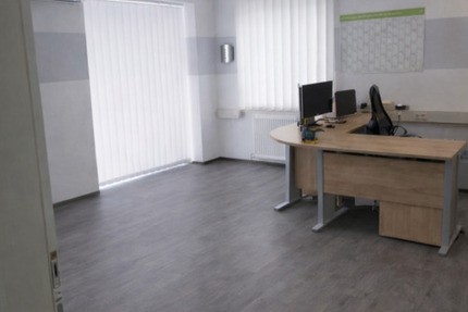 Büro-Etage ca. 165qm optional mit FreiLager & Produktionsflächen zimmer