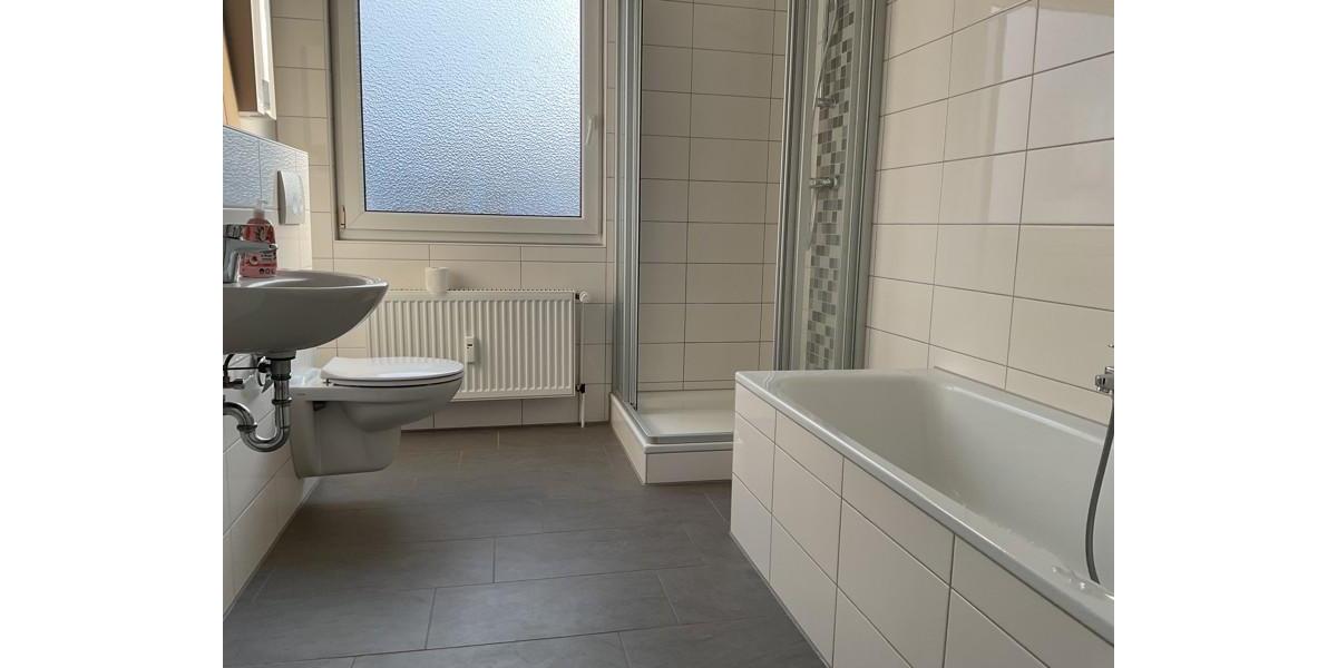 Dachgeschoßwohnung Hannover Linden-Limmer - 2 Zimmer, 71 m&sup2;, 743&euro; | Angebot:24776086