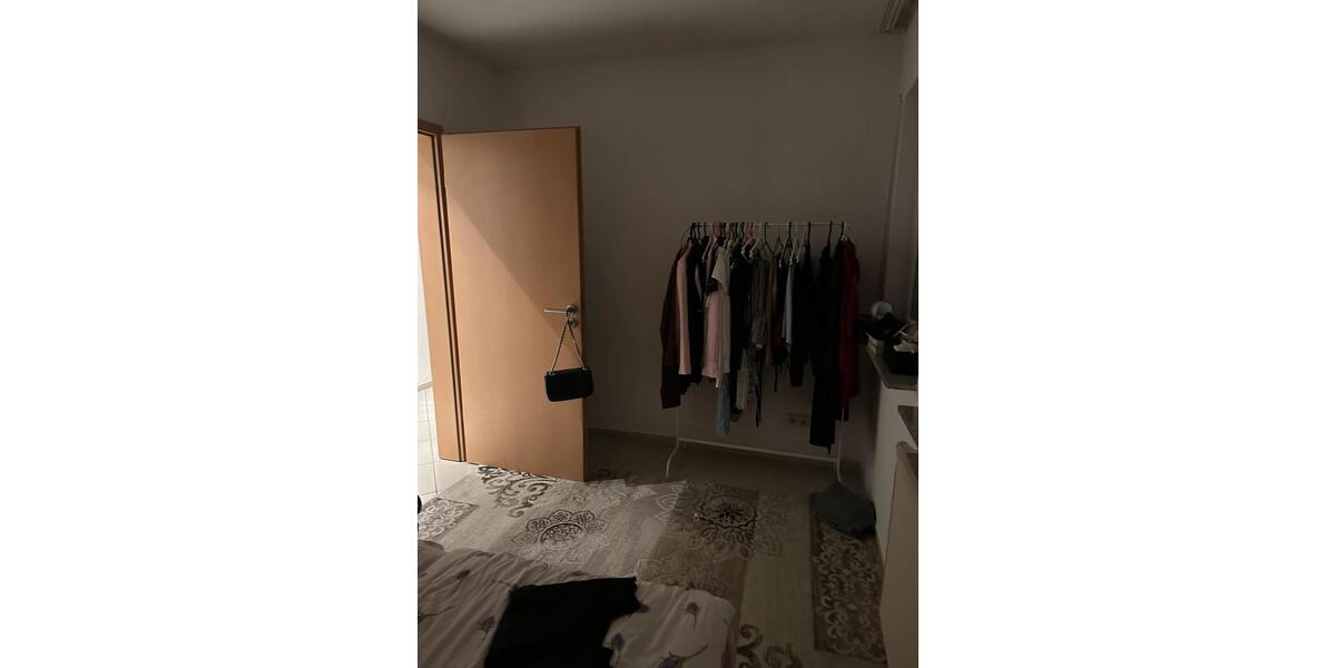Etagenwohnung Steffenberg - 5 Zimmer, 112 m&sup2;, 1.500&euro; | Angebot:25764372