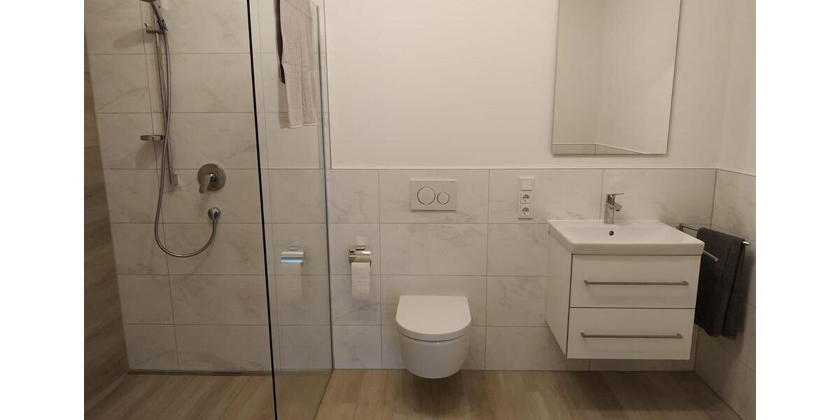 Etagenwohnung Mehring - 2 Zimmer, 86 m&sup2;, 1.150&euro; | Angebot:25649005