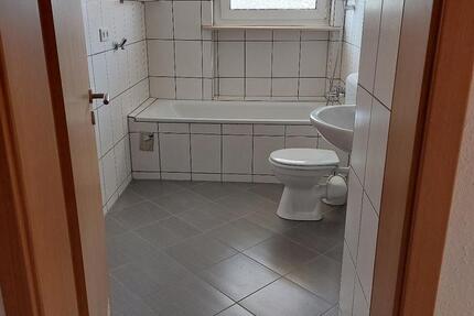 2 Zimmer Wohnung mit 2 Balkone, KDB 2 zimmer
