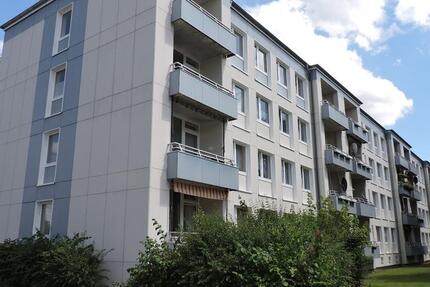 Schöne 3-Zimmer-Wohnung mit EBK und Balkon 3 zimmer