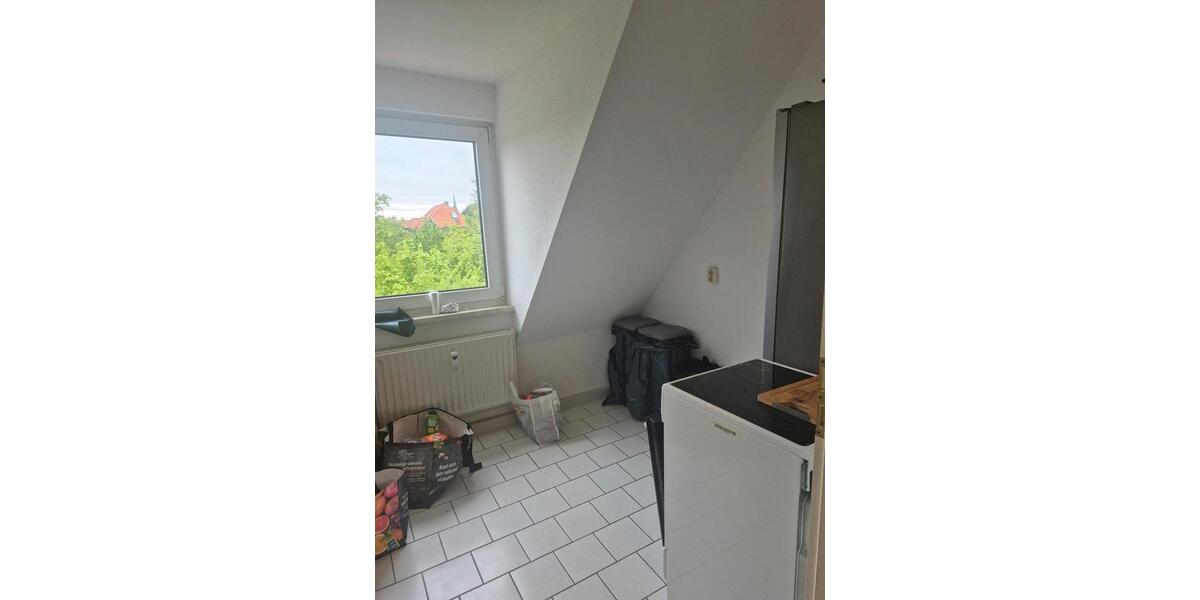 Dachgeschoßwohnung Burg - 2 Zimmer, 50 m&sup2;, 417&euro; | Angebot:26368733