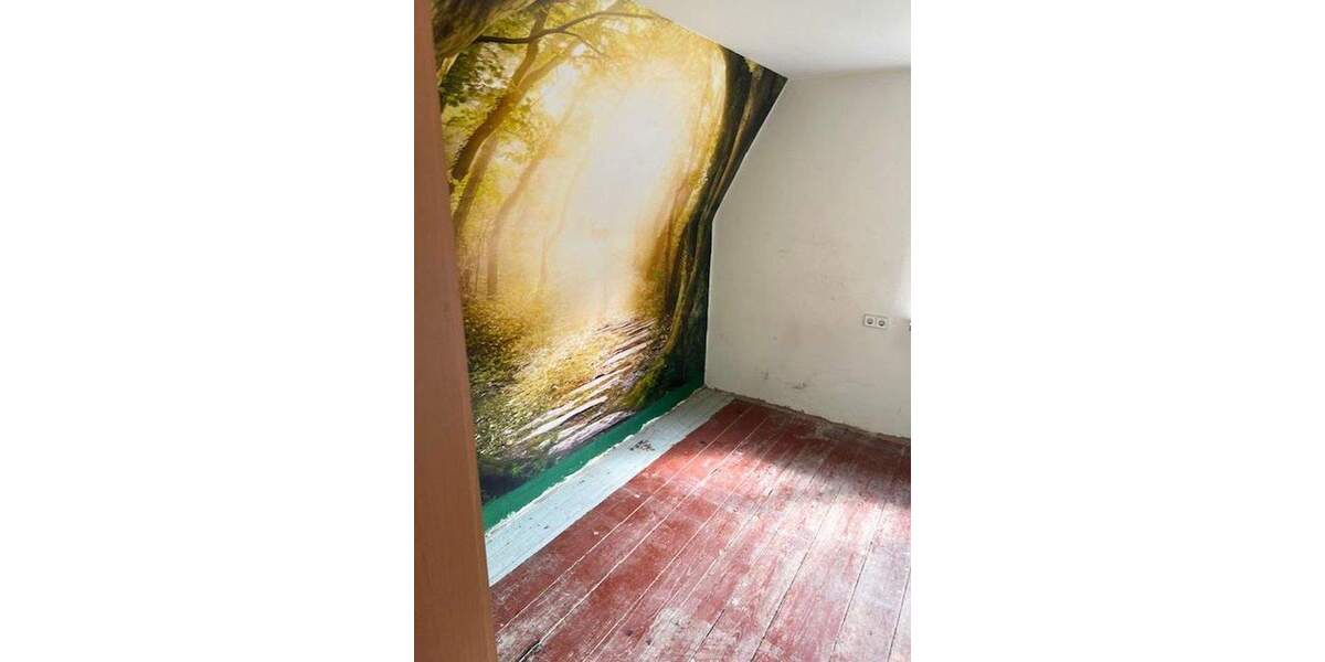 Doppelhaushälfte, 87 qm Wfl., 573 qm Grund, Kamin, neues Bad 3 zimmer