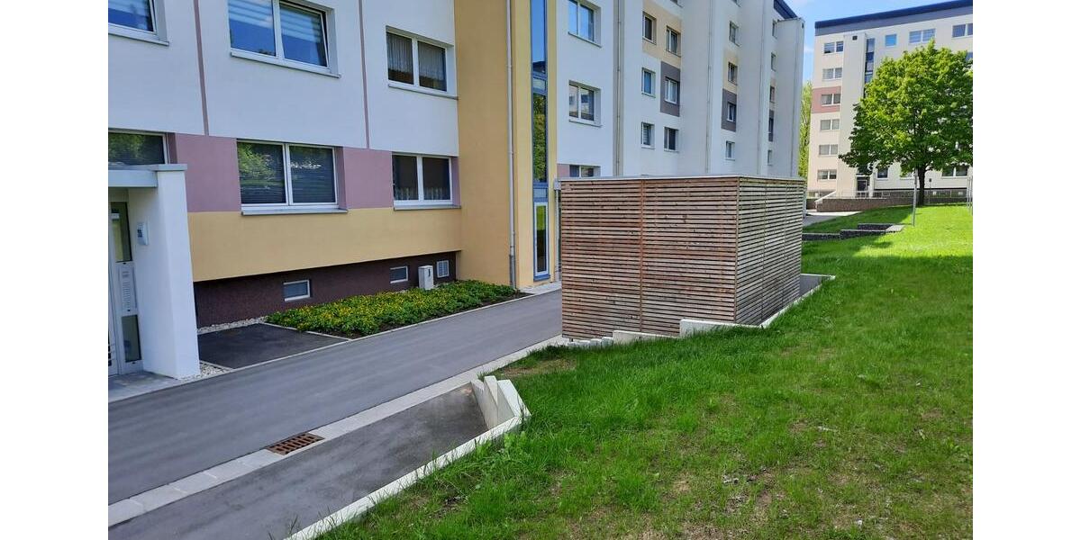 Erdgeschoßwohnung Hohenstein-Ernstthal Ernstthal - 3 Zimmer, 70 m&sup2;, 550&euro; | Angebot:23133952