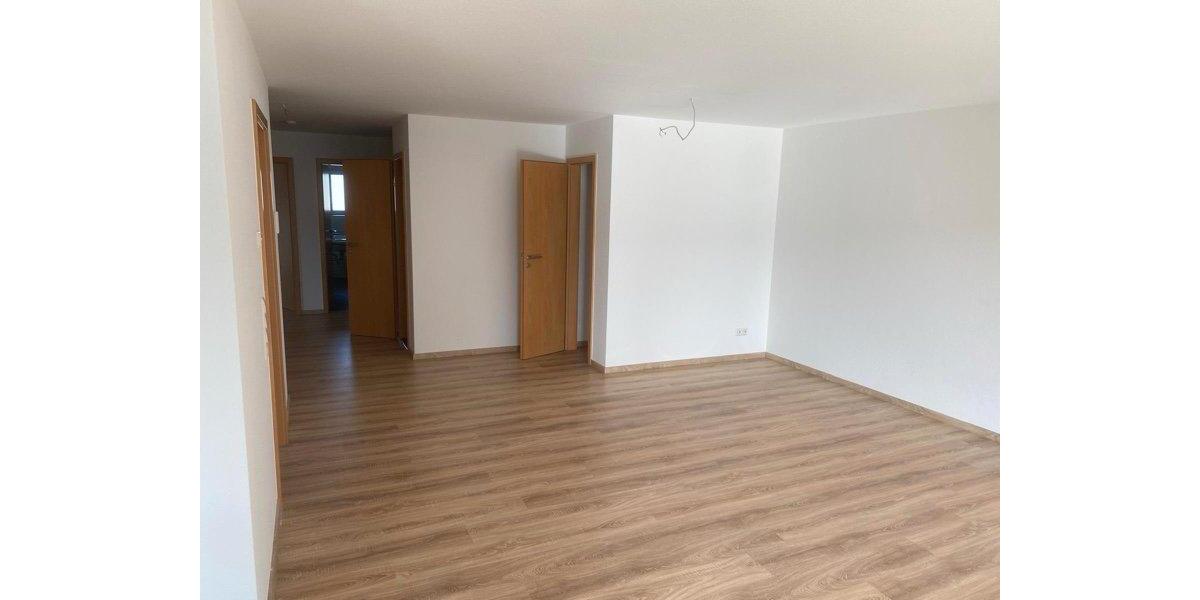 Etagenwohnung Reutlingen Sondelfingen - 4 Zimmer, 110 m&sup2;, 1.450&euro; | Angebot:26364863