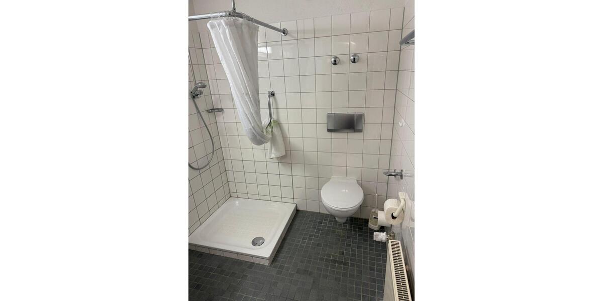 Etagenwohnung Winterberg - 1 Zimmer, 25 m&sup2;, 390&euro; | Angebot:23771153