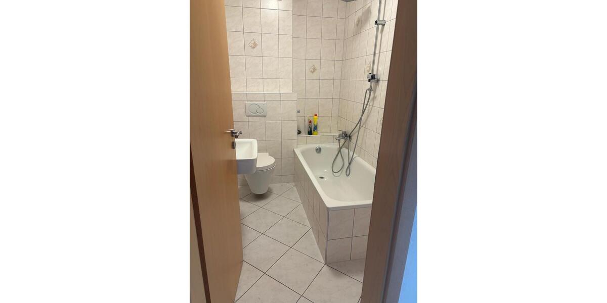 Etagenwohnung Bielefeld Mitte - 3 Zimmer, 70 m&sup2;, 850&euro; | Angebot:26124667