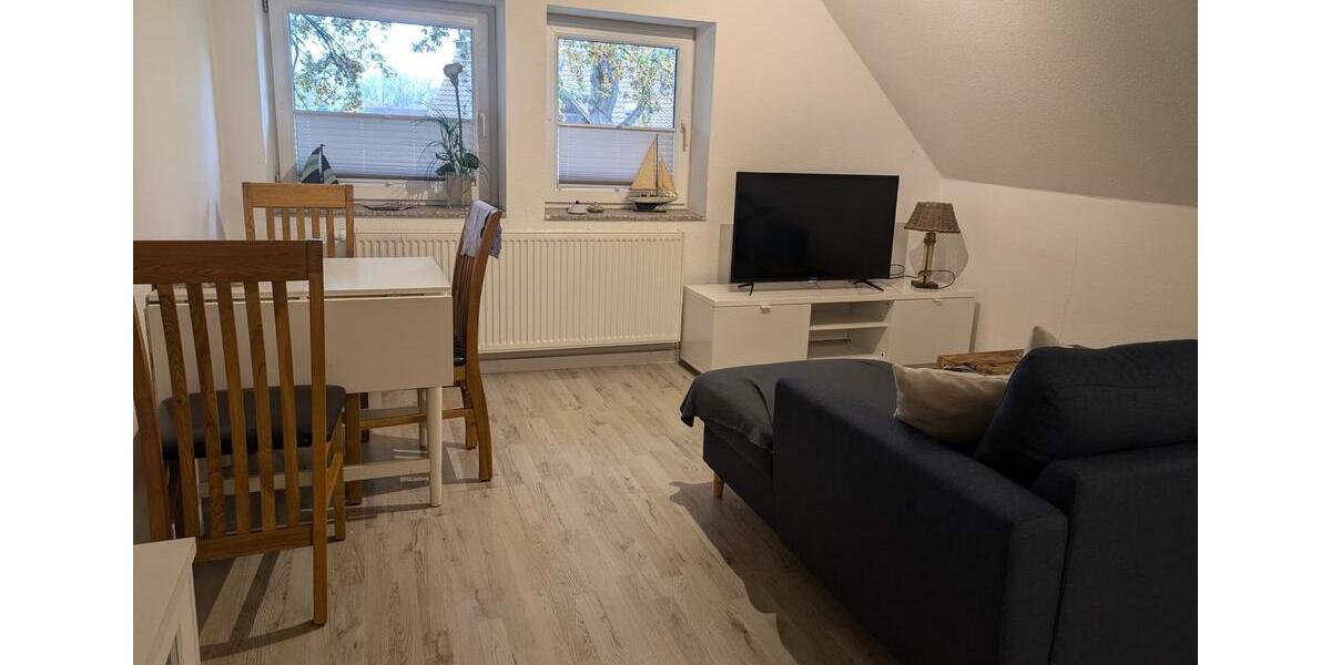 Dachgeschoßwohnung Gingst - 2 Zimmer, 45 m&sup2;, 720&euro; | Angebot:24400606