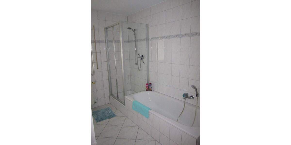 Etagenwohnung Mannheim Rheinau - 3 Zimmer, 97 m&sup2;, 870&euro; | Angebot:25684799