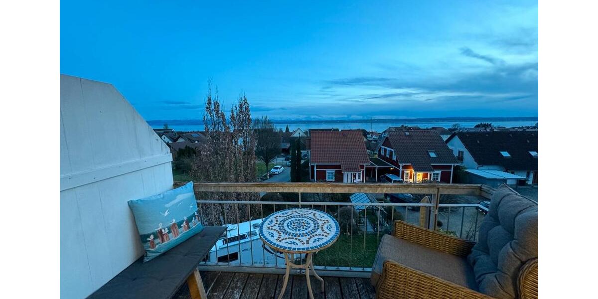 Dachgeschoßwohnung Meersburg - 2 Zimmer, 46 m&sup2;, 1.100&euro; | Angebot:26677389