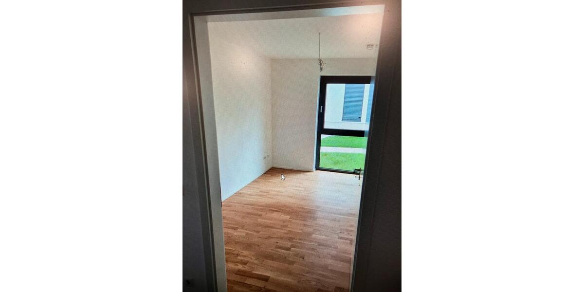 Erdgeschoßwohnung Buchen (Odenwald) - 3 Zimmer, 103 m&sup2;, 1.350&euro; | Angebot:24756218