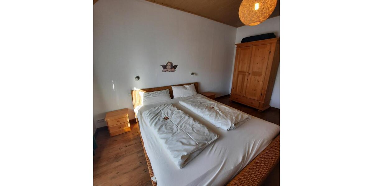 Etagenwohnung Sonthofen - 1.5 Zimmer, 77 m&sup2;, 1.100&euro; | Angebot:25304929