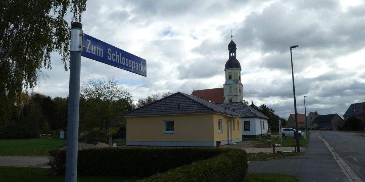 Etagenwohnung Naundorf Hof - 4 Zimmer, 84 m&sup2;, 535&euro; | Angebot:25701635