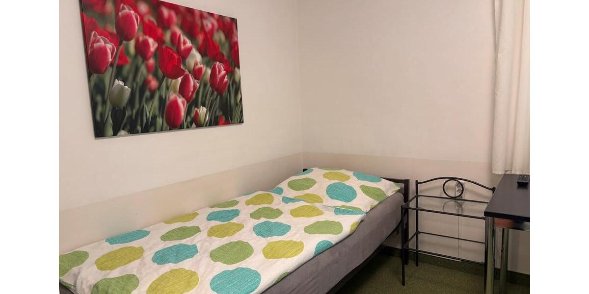 Wohnen auf Zeit Emmering - 1 Zimmer, 15 m&sup2;, 700&euro; | Angebot:24522193