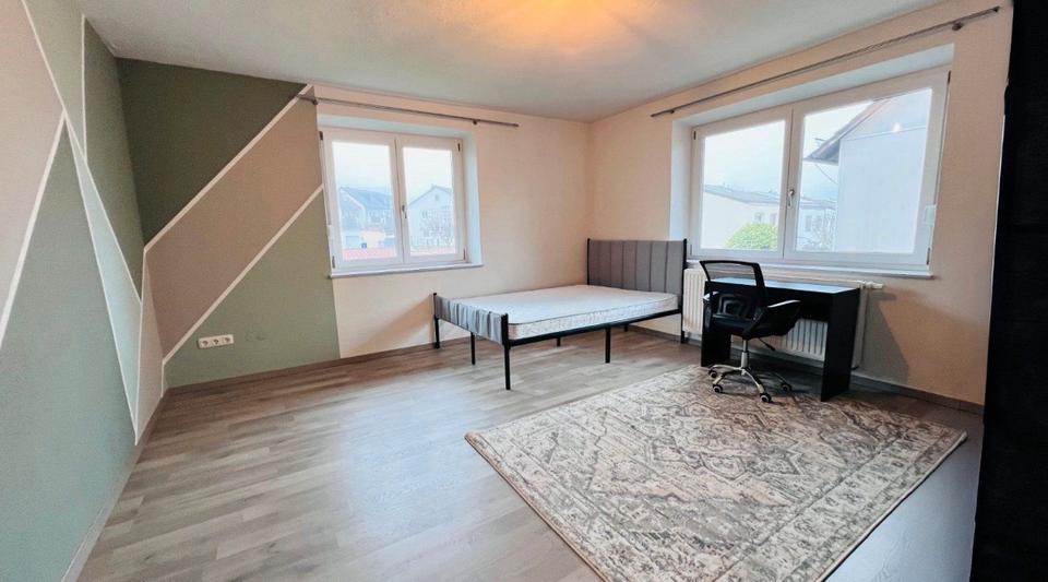 Etagenwohnung Deggendorf - 3 Zimmer, 75 m&sup2;, 1.000&euro; | Angebot:26670248