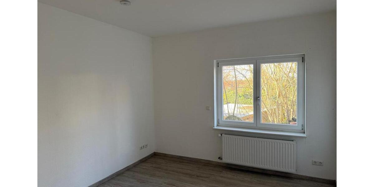 Erdgeschoßwohnung Schneverdingen - 3 Zimmer, 90 m&sup2;, 765&euro; | Angebot:26632515