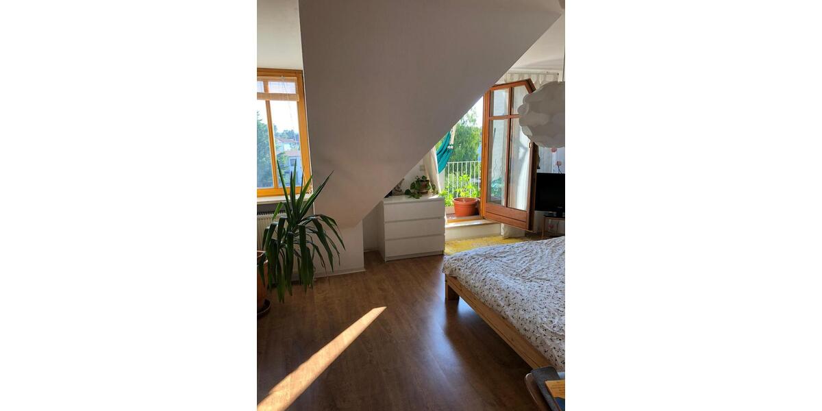 Dachgeschoßwohnung Hilpoltstein - 3 Zimmer, 86 m&sup2;, 825&euro; | Angebot:25960591