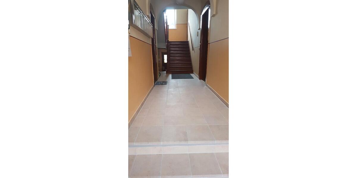 Etagenwohnung Pegau - 2.5 Zimmer, 58 m&sup2;, 365&euro; | Angebot:26552201