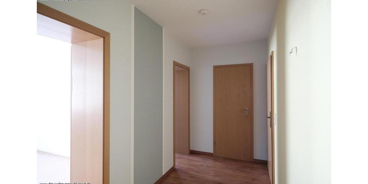 Etagenwohnung Schneeberg - 3 Zimmer, 60 m&sup2;, 360&euro; | Angebot:26442342
