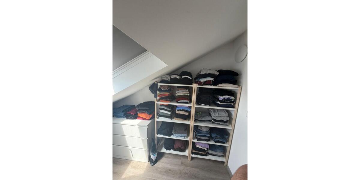Dachgeschoßwohnung Reilingen - 2.5 Zimmer, 67 m&sup2;, 900&euro; | Angebot:26517717