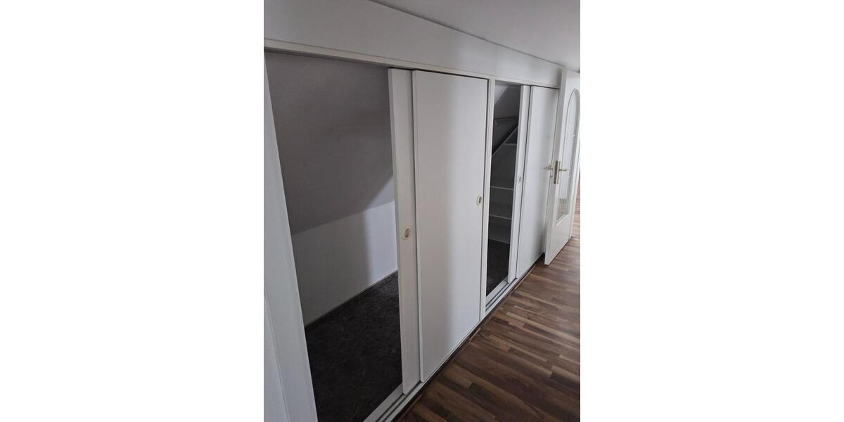Helle 4-Zimmer-DG-Wohnung in Dingelstädt (130 m²) – sofort verfügbar 4 zimmer
